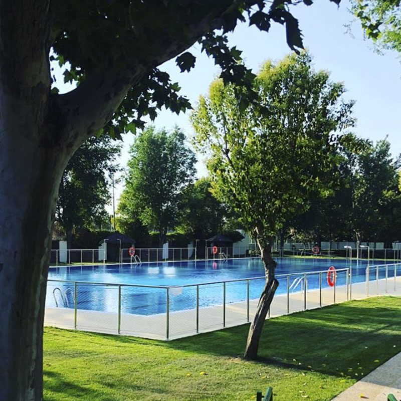 jueves-abre-piscina-municipal-verano-guarena-normal