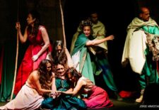La Escuela Municipal de Teatro  estrena este viernes en Escénicas una nueva adaptación de ‘Las Troyanas’